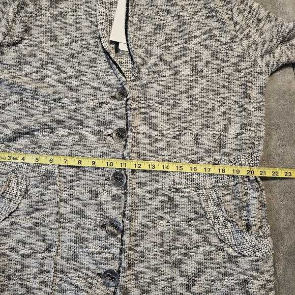 NWT Soft Surroundings Button Front Hooded Cardigan Sweater Size M - Picture 8 of 12